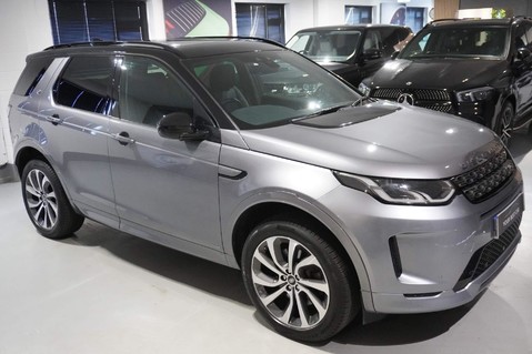 Land Rover Discovery Sport R-DYNAMIC SE 1