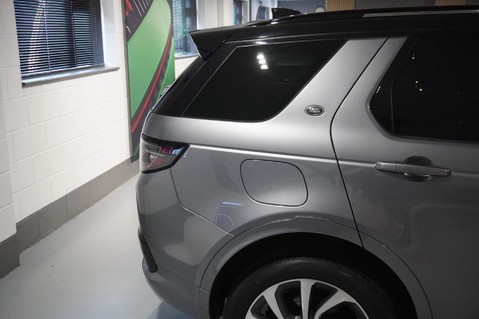 Land Rover Discovery Sport R-DYNAMIC SE 27