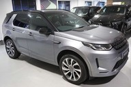 Land Rover Discovery Sport R-DYNAMIC SE 1