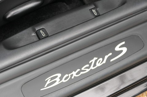 Porsche Boxster 24V S 32