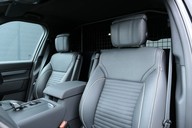 Land Rover Discovery R-DYNAMIC HSE MHEV 19