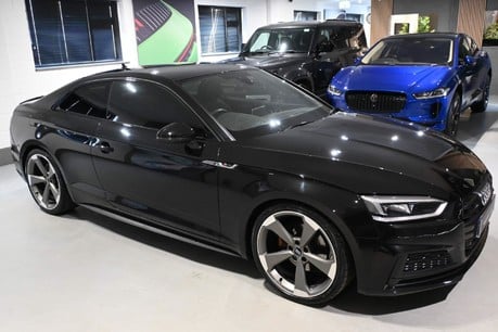 Audi A5 TFSI BLACK EDITION MHEV