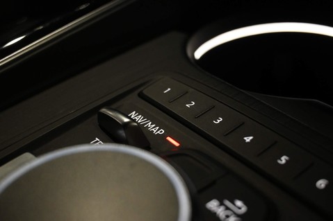 Audi A5 TFSI BLACK EDITION MHEV 41