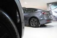 Tesla Model 3 LONG RANGE AWD 2