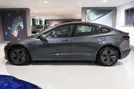 Tesla Model 3 LONG RANGE AWD 18