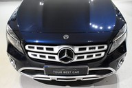 Mercedes-Benz GLA Class GLA 200 D SPORT 9