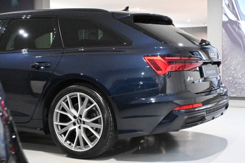 Audi A6 AVANT TFSI S LINE BLACK EDITION MHEV 2