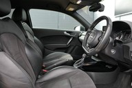 Audi A1 TFSI BLACK EDITION 13
