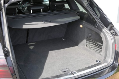 Audi A4 AVANT TFSI QUATTRO BLACK EDITION 13