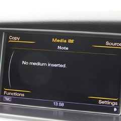 Audi A4 AVANT TFSI QUATTRO BLACK EDITION 1