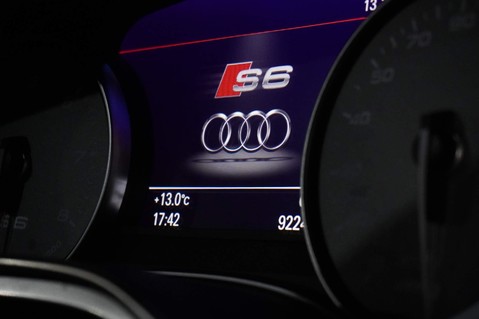 Audi S6 4.0 TFSI V8 Black Edition 13