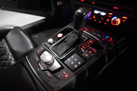 Audi S6 4.0 TFSI V8 Black Edition 117