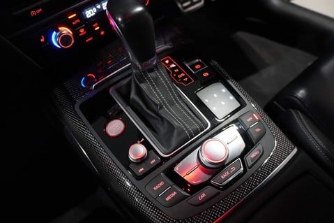Audi S6 4.0 TFSI V8 Black Edition 138