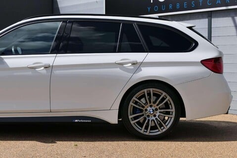 BMW 3 Series 320D M SPORT TOURING 7