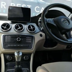 Mercedes-Benz GLA GLA 200 D SPORT 1