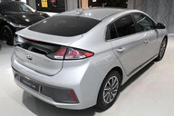 Hyundai IONIQ PREMIUM SE 11