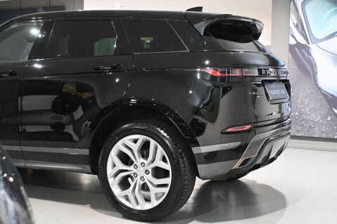 Land Rover Range Rover Evoque R-DYNAMIC S MHEV 2