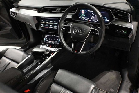 Audi E-Tron SPORTBACK QUATTRO S LINE 14