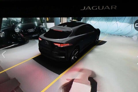 Jaguar I-Pace HSE 52