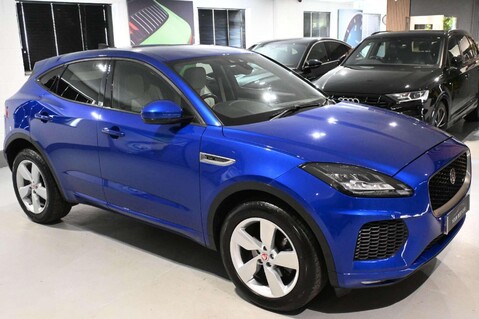 Jaguar E-Pace R-DYNAMIC SE 1