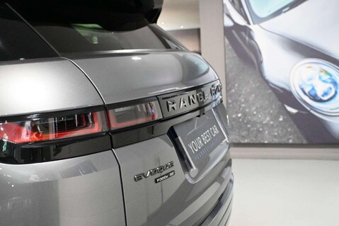 Land Rover Range Rover Evoque R-DYNAMIC SE 35