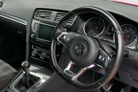 Volkswagen Golf GTD 17