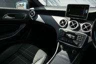 Mercedes-Benz A Class A180 BLUEEFFICIENCY SPORT 7