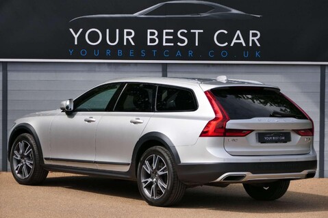 Volvo V90 D4 CROSS COUNTRY AWD 9