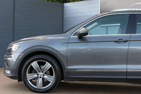 Volkswagen Tiguan 2.0 Tiguan SEL TDI BlueMotion Technology 5dr 5