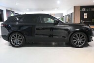 Land Rover Range Rover Velar 3.0 Range Rover Velar R-Dynamic HSE D300 Auto 4WD 5dr 17