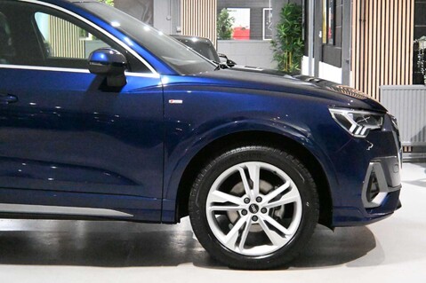 Audi Q3 1.5 Q3 S Line 35 TFSI MHEV Semi-Auto 5dr 10