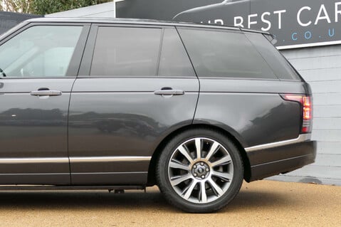 Land Rover Range Rover 3.0 Range Rover Autobiography TDV6 Auto 4WD 5dr 11