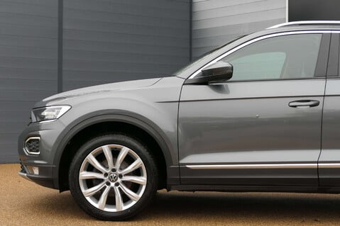 Volkswagen T-Roc 1.5 T-Roc SEL TSi Evo Semi-Auto 5dr 10