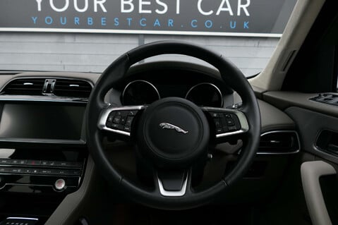 Jaguar F-Pace 2.0 F-PACE Portfolio AWD D Auto 4WD 5dr 22