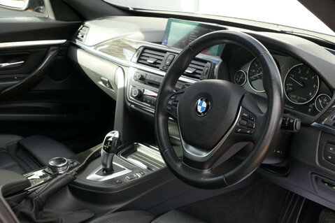 BMW 3 Series 2.0 325d Luxury GT Auto 5dr 4