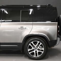 Land Rover Defender 3.0 D250 MHEV HSE Hard Top SUV 5dr Diesel Auto 4WD MWB Euro 6 (s/s) (250 ps 1