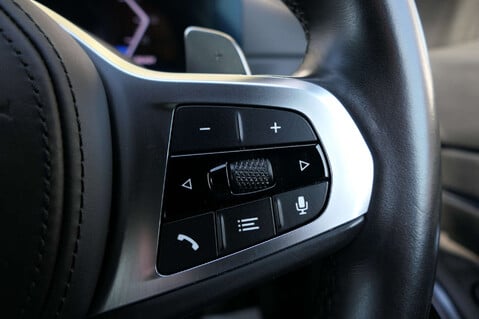 BMW 3 Series M SPORT AUTO 28