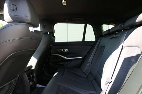 BMW 3 Series M SPORT AUTO 34