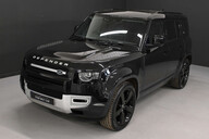 Land Rover Defender 3.0 Defender HSE D MHEV Auto 4WD 5dr 28