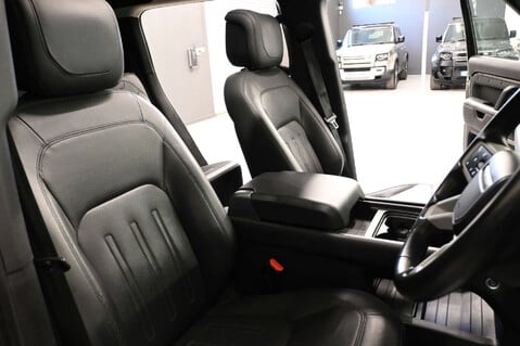 Land Rover Defender 3.0 Defender HSE D MHEV Auto 4WD 5dr 15