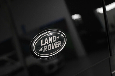 Land Rover Defender 3.0 Defender HSE D MHEV Auto 4WD 5dr 34