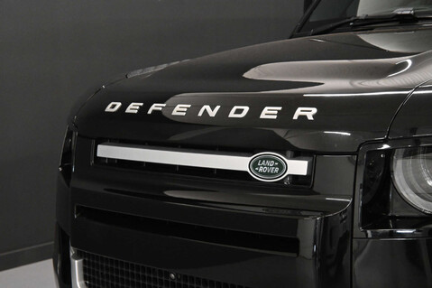 Land Rover Defender 3.0 Defender HSE D MHEV Auto 4WD 5dr 36