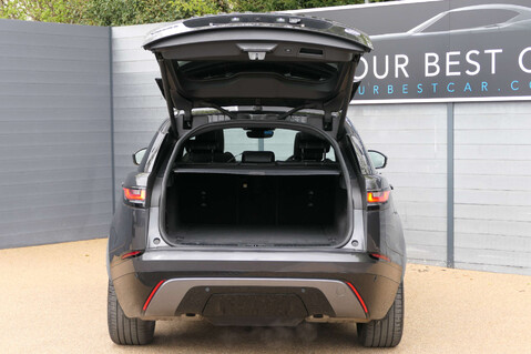 Land Rover Range Rover Velar 2.0 Range Rover Velar R-Dynamic HSE Auto 4WD 5dr 17
