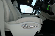 Porsche Macan 2.9 Macan S Semi-Auto 4WD 5dr 23