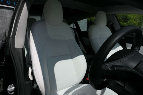 Tesla Model 3 Model 3 Long Range AWD 4WD 4dr 5