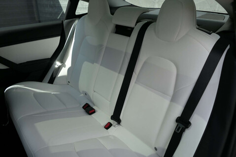 Tesla Model 3 Model 3 Long Range AWD 4WD 4dr 6