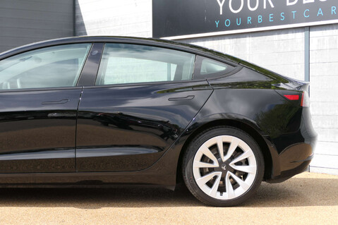 Tesla Model 3 Model 3 Long Range AWD 4WD 4dr 11