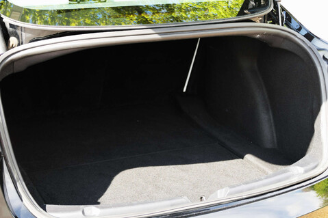 Tesla Model 3 Model 3 Long Range AWD 4WD 4dr 18