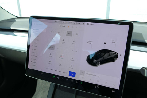 Tesla Model 3 Model 3 Long Range AWD 4WD 4dr 29