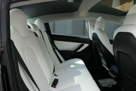 Tesla Model 3 Model 3 Long Range AWD 4WD 4dr 37
